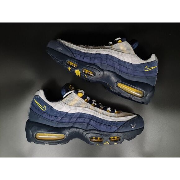 Nike Other - Nike Air Max 95 SB Eric Koston Obsidian Speed Yellow. SIZE 9 - HQ8492-400